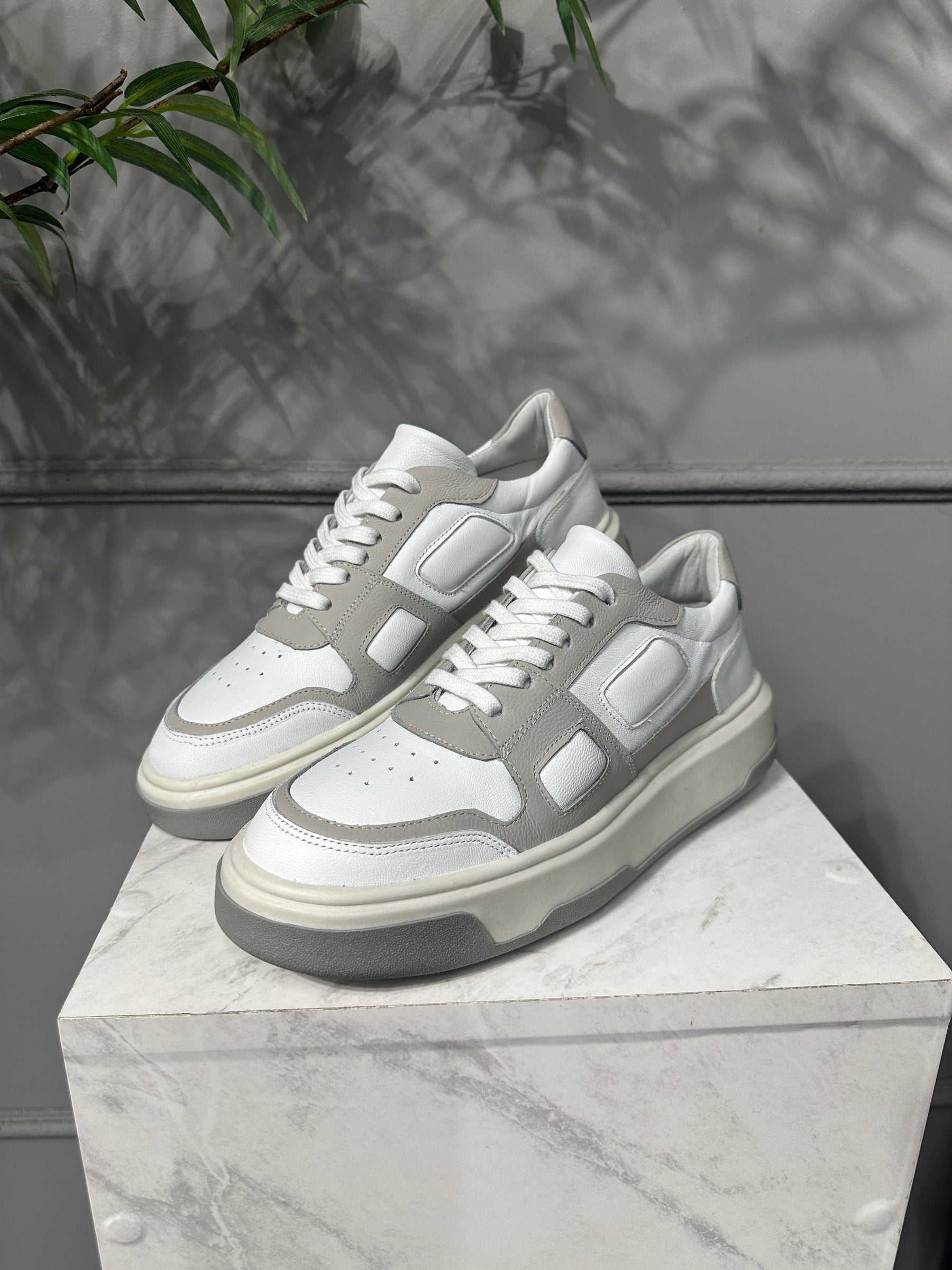 Calçado Sneaker Lennox Branco/ Cinza