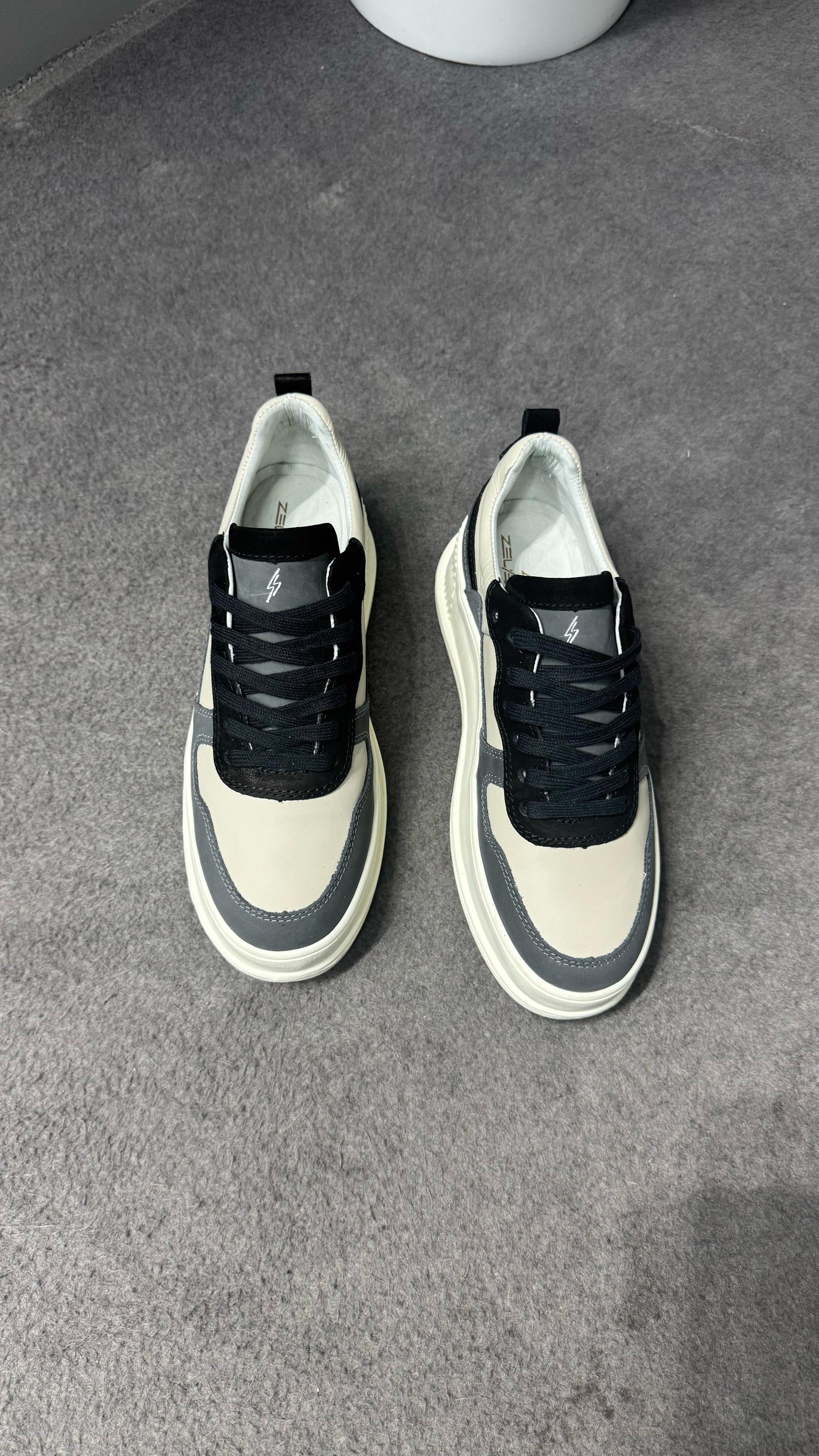Calçado Sneaker Strong