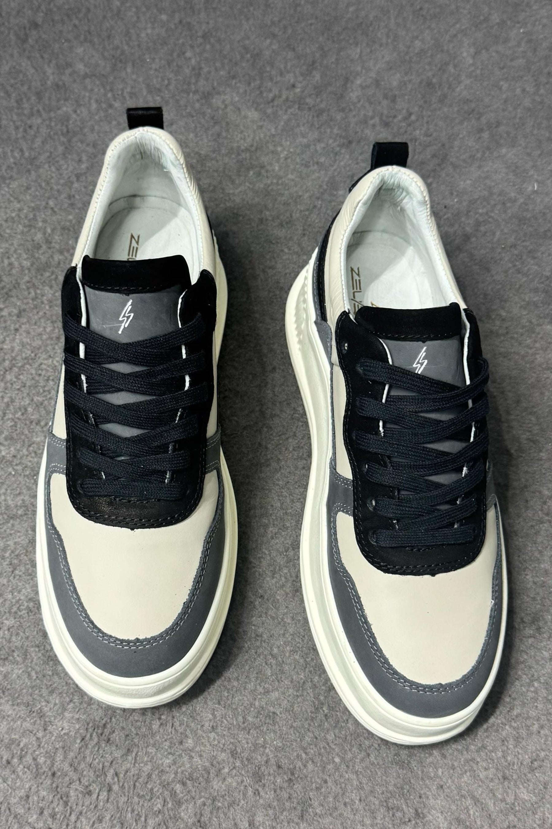 Calçado Sneaker Strong