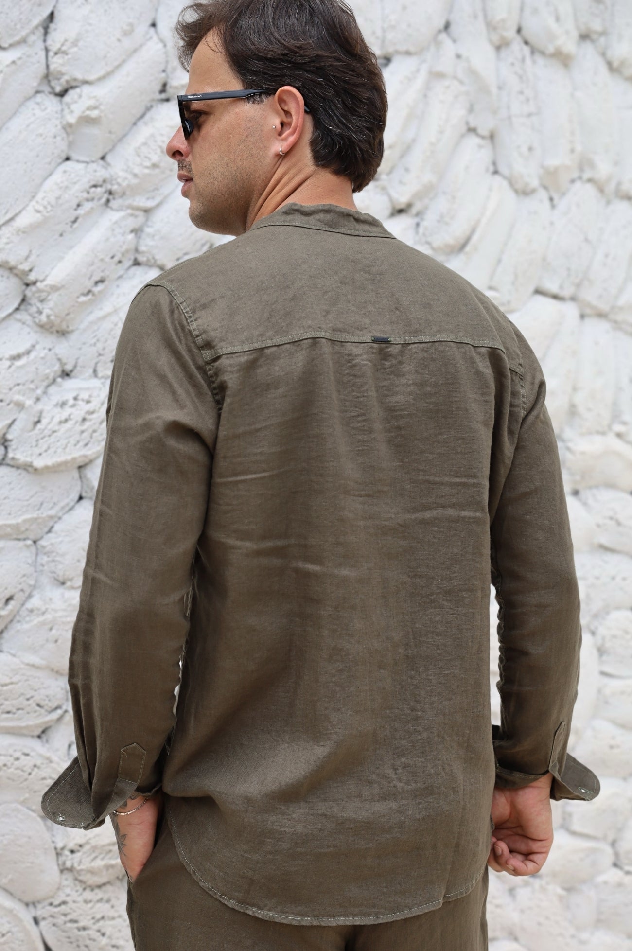 Camisa Social 100% Linho Gola Padre Zeus