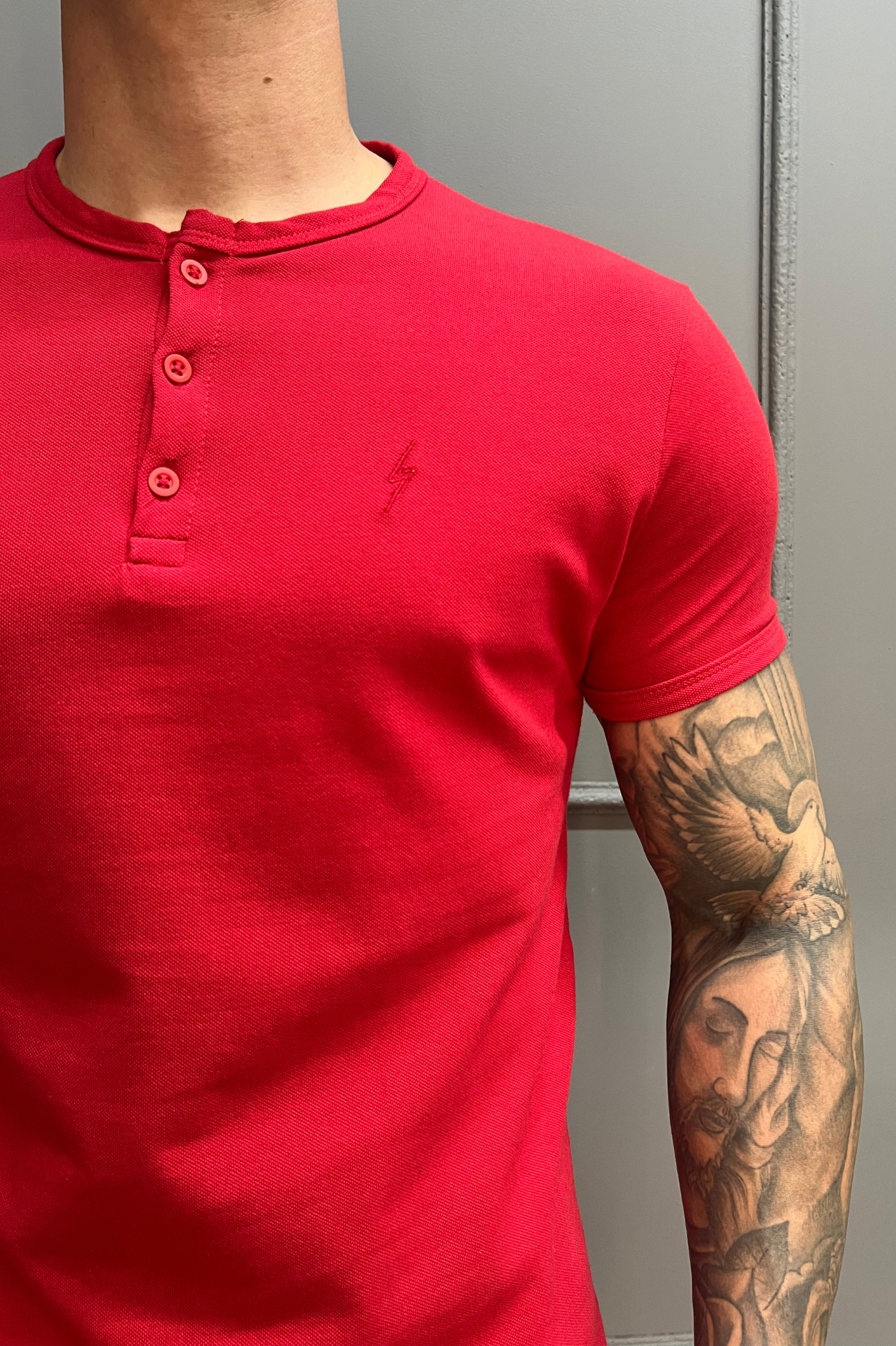 Camisa Gola Henley