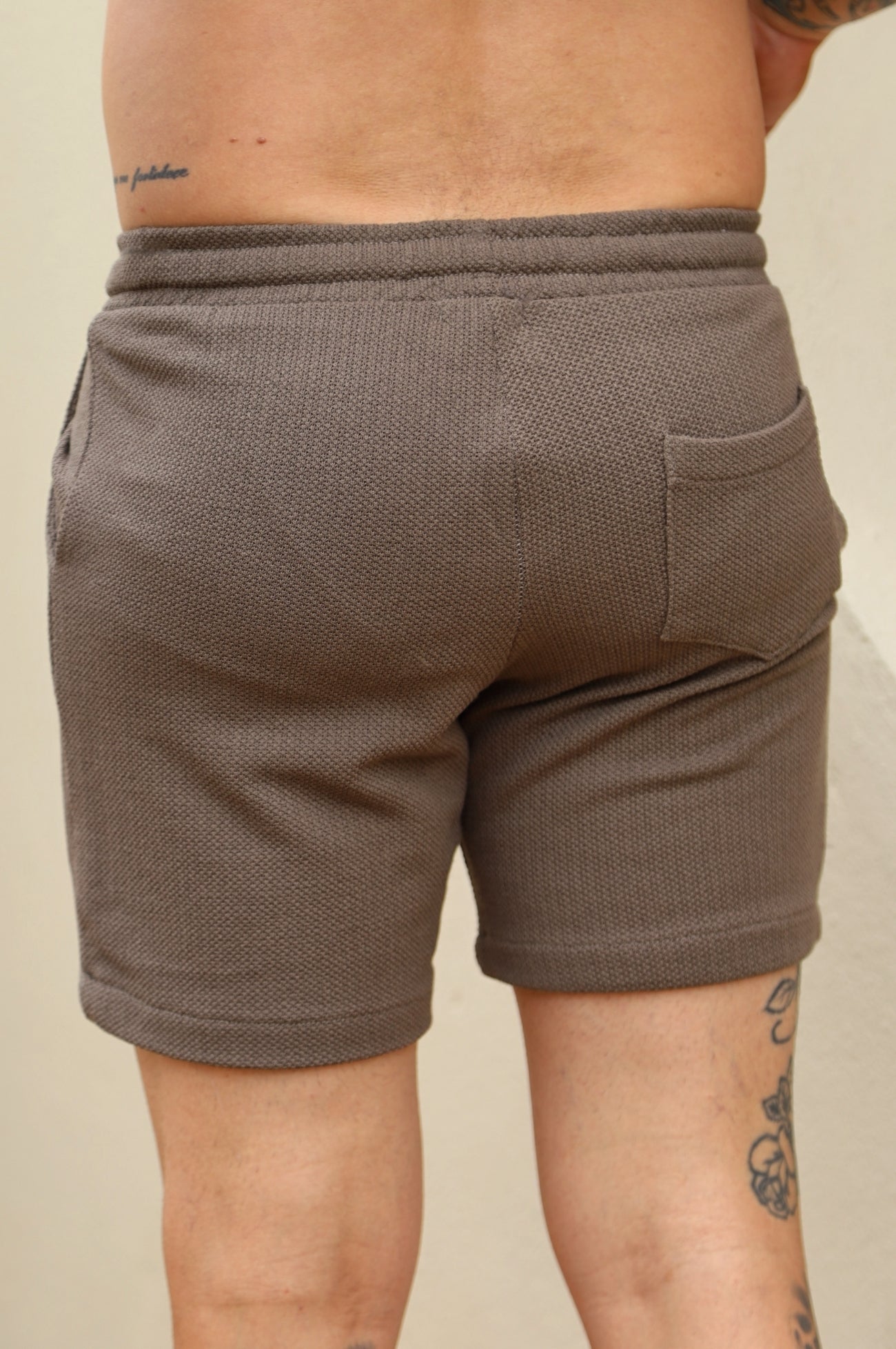 Short Heritage Zeus