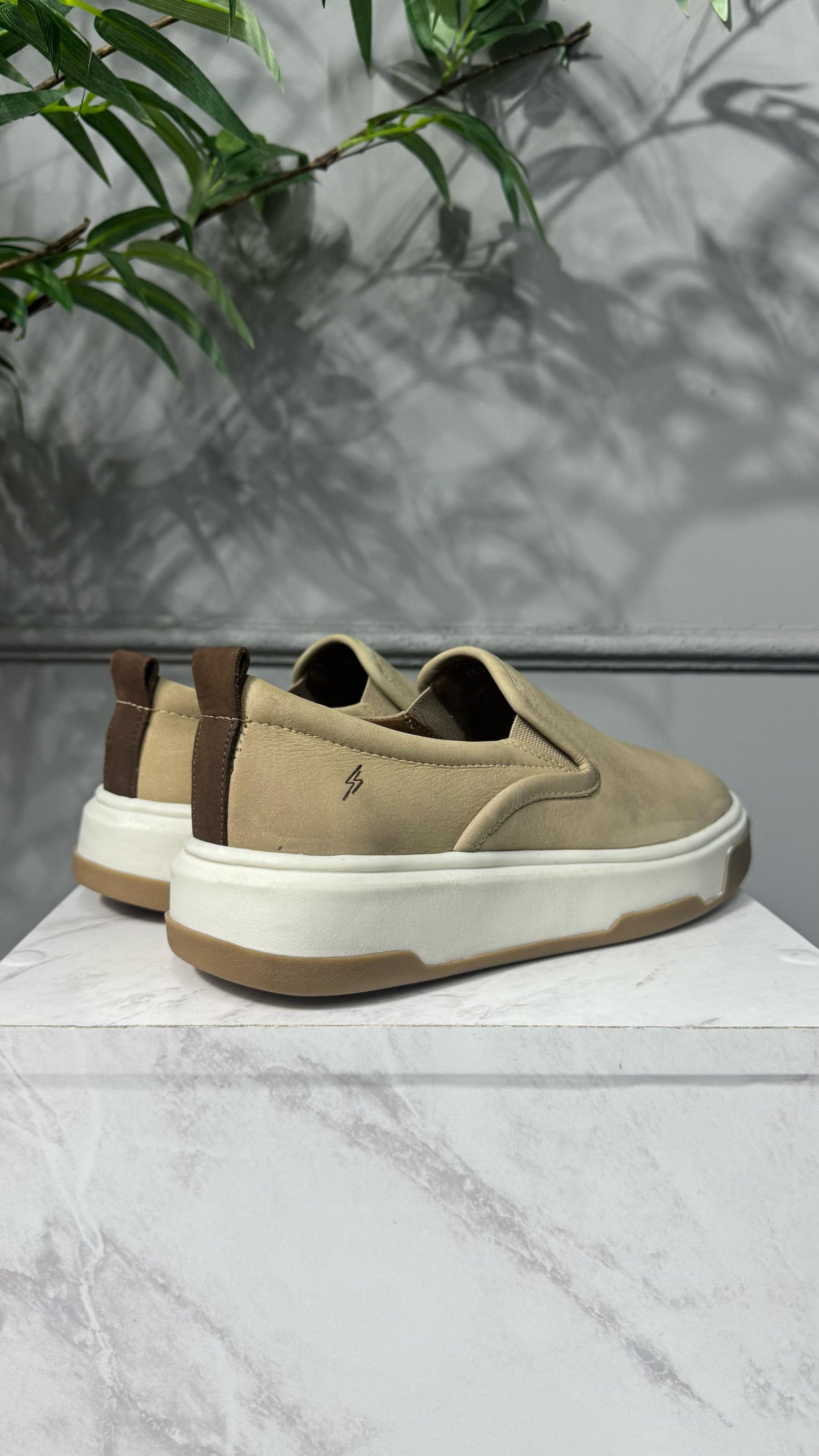 Calçado Sneaker Mancinne