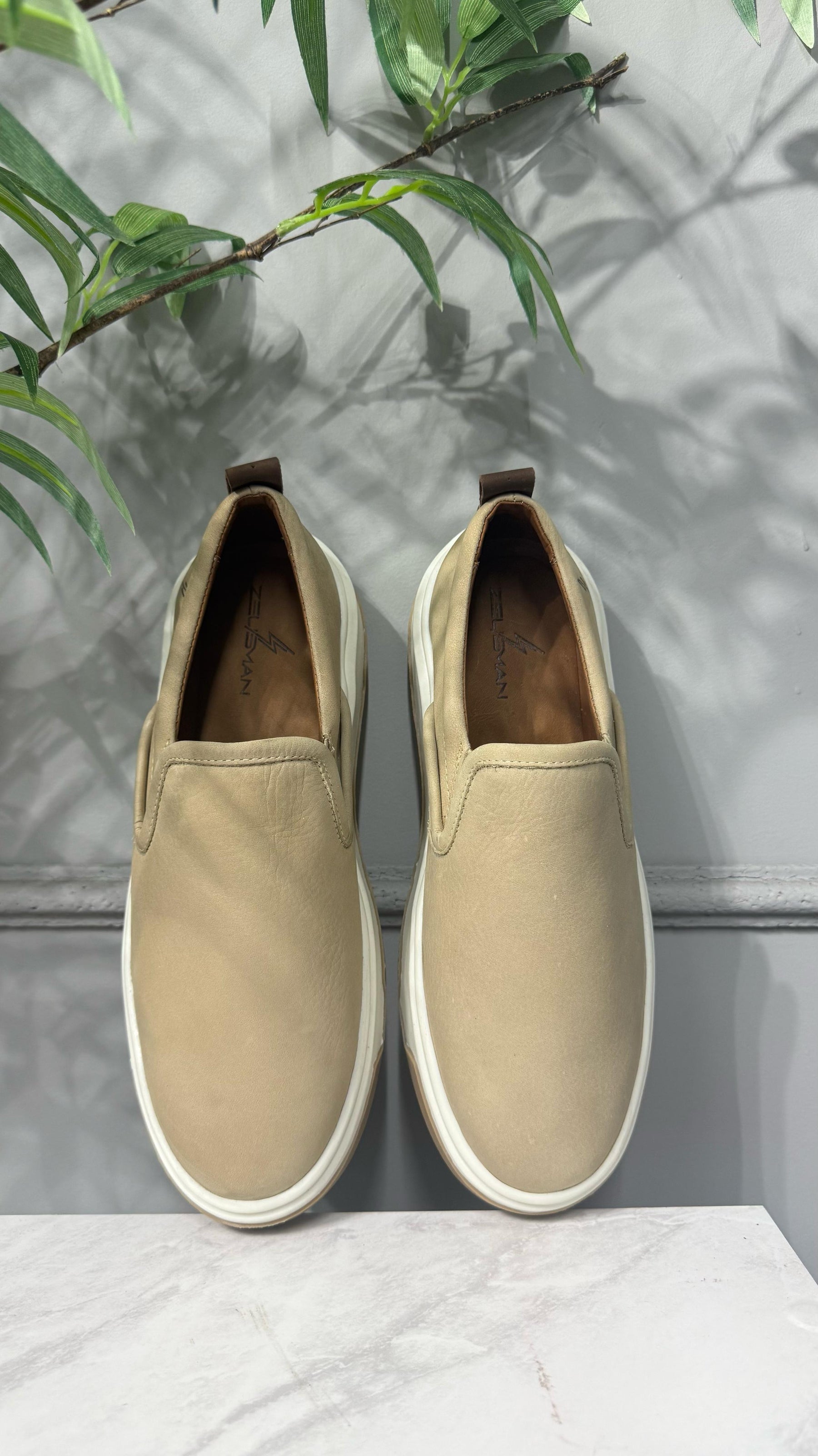 Calçado Sneaker Mancinne