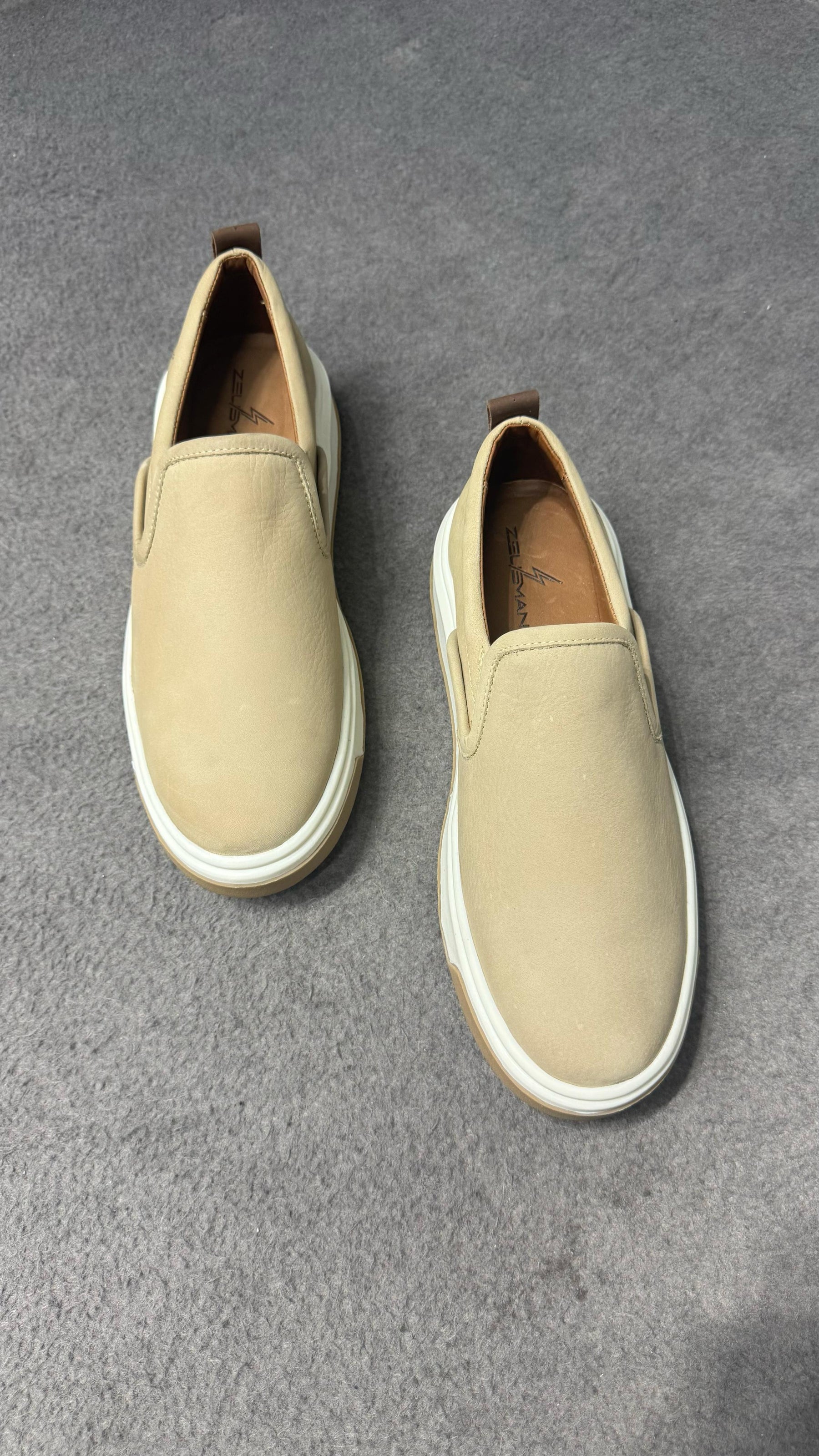 Calçado Sneaker Mancinne