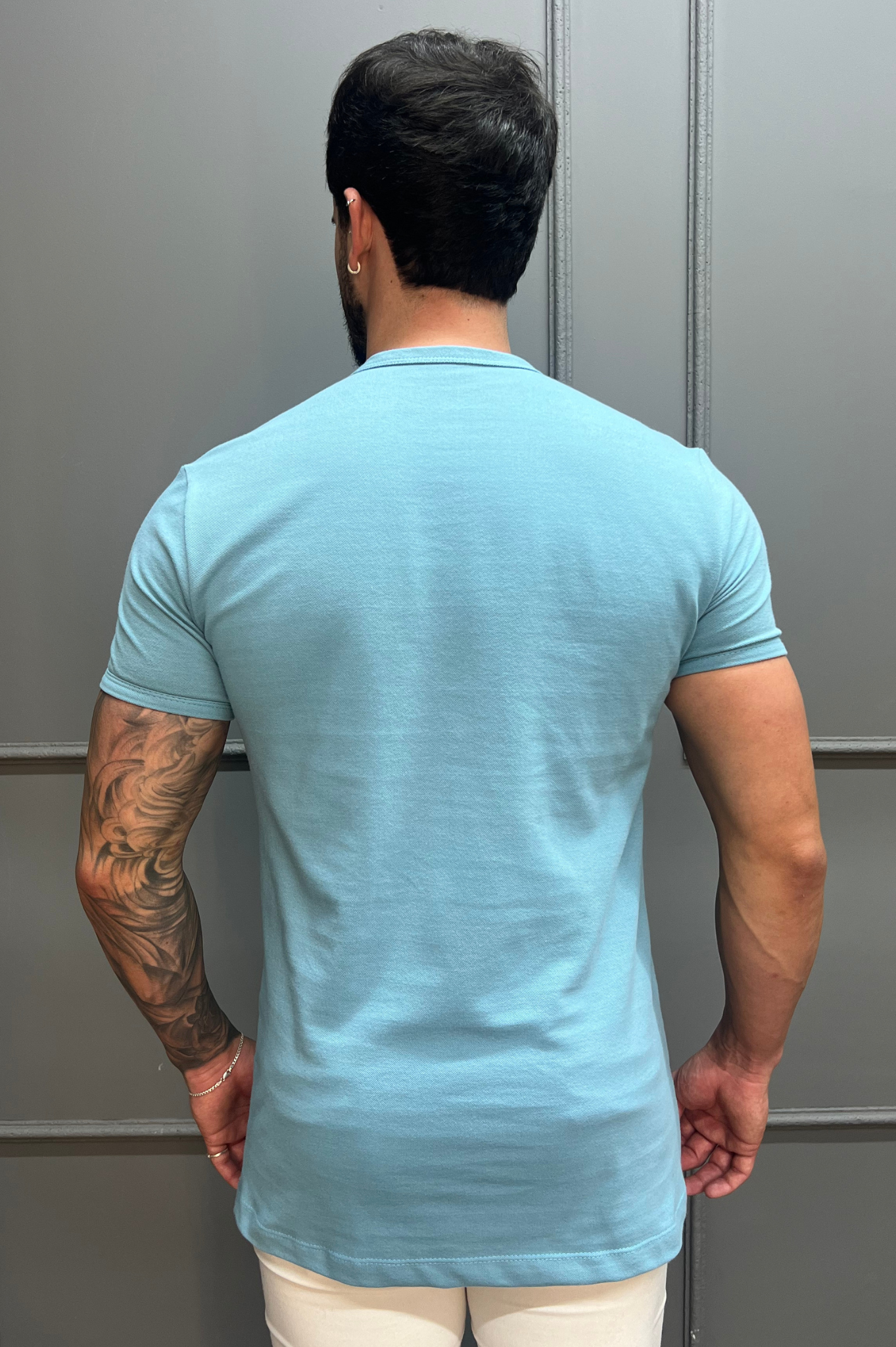 Camisa Gola Henley