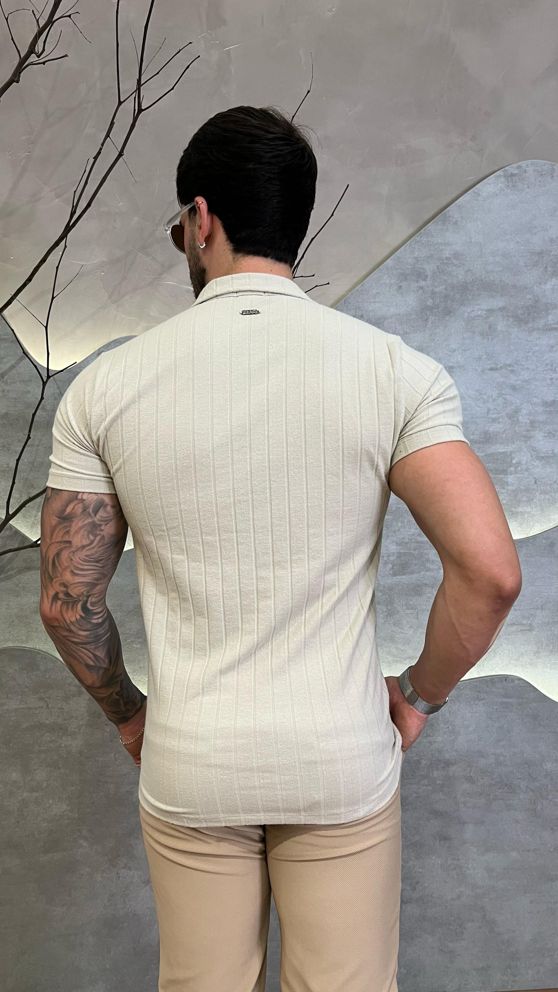 Camisa Polo Gola V Texturizada