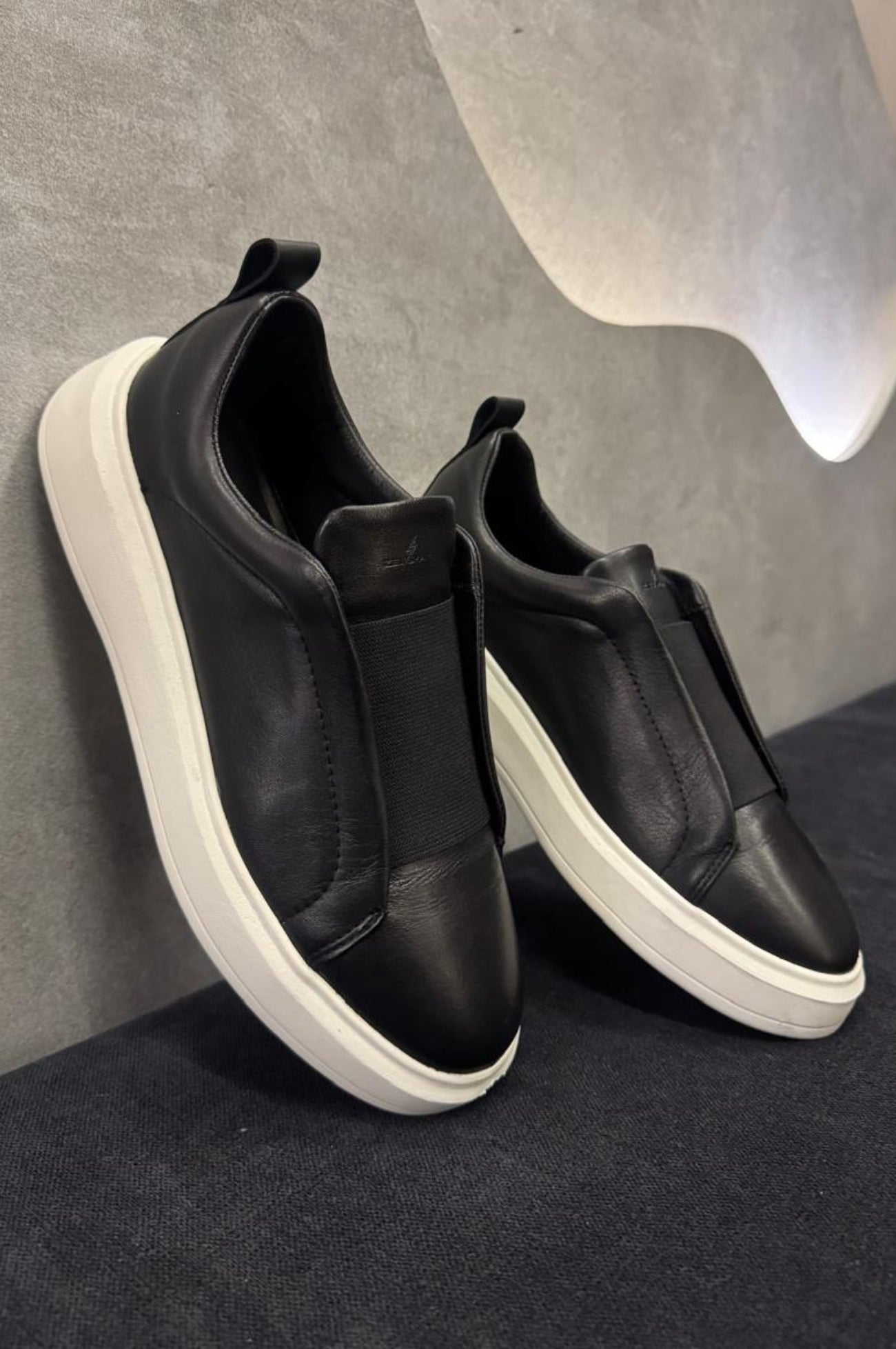Calçado Slip On Zeus