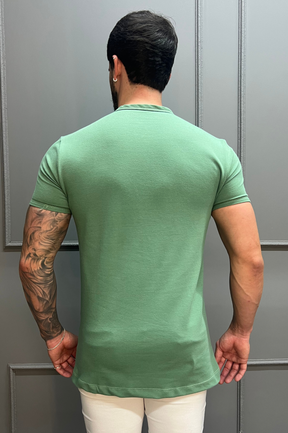 Camisa Gola Henley Verde Claro