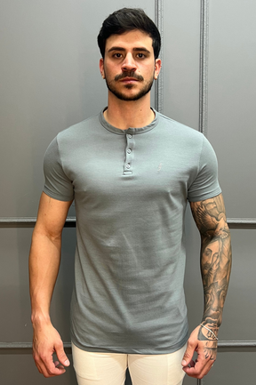 Camisa Gola Henley Cinza