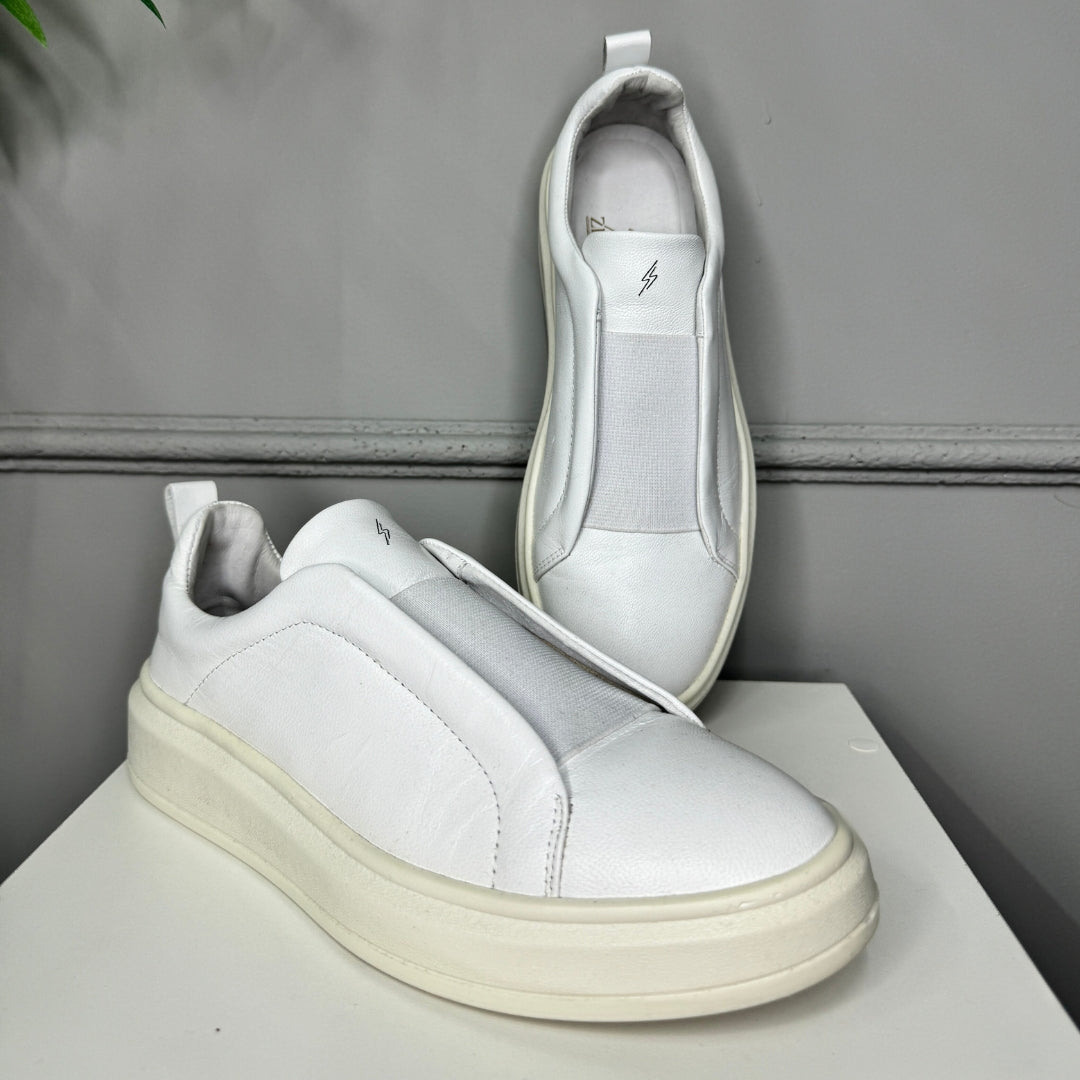 Calçado Slip On Zeus - Branco