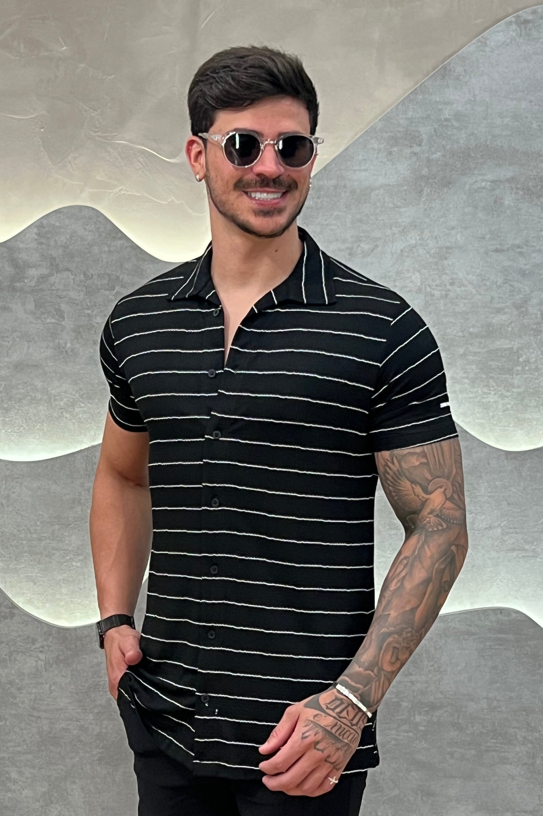 Camisa Viscose Sarjada Preto e Branco com Elastano Zeus