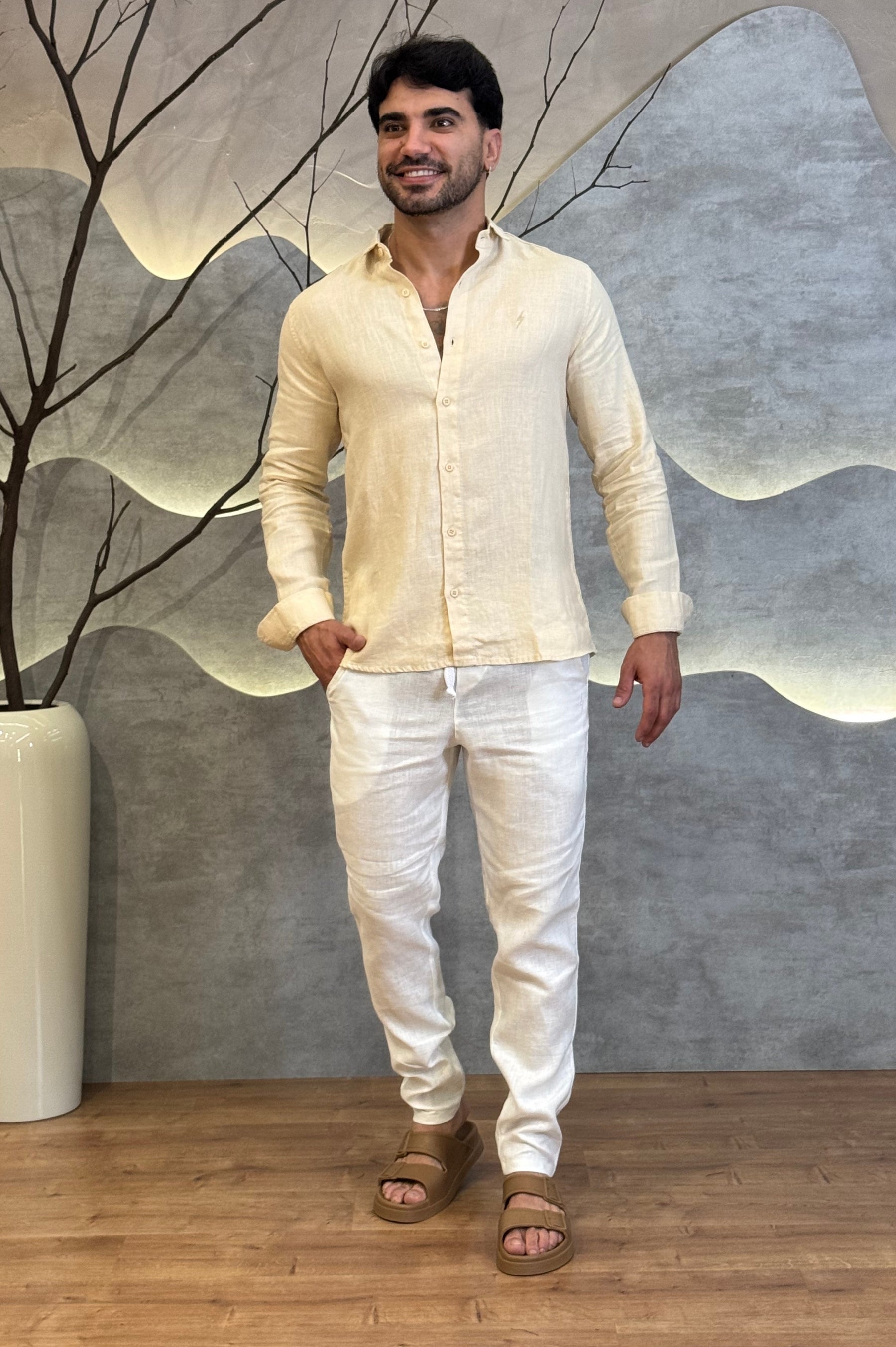 Camisa Social 100% Linho Areia Manga Longa Zeus