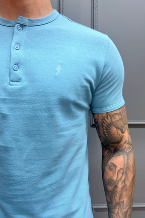 Camisa Gola Henley Azul Claro