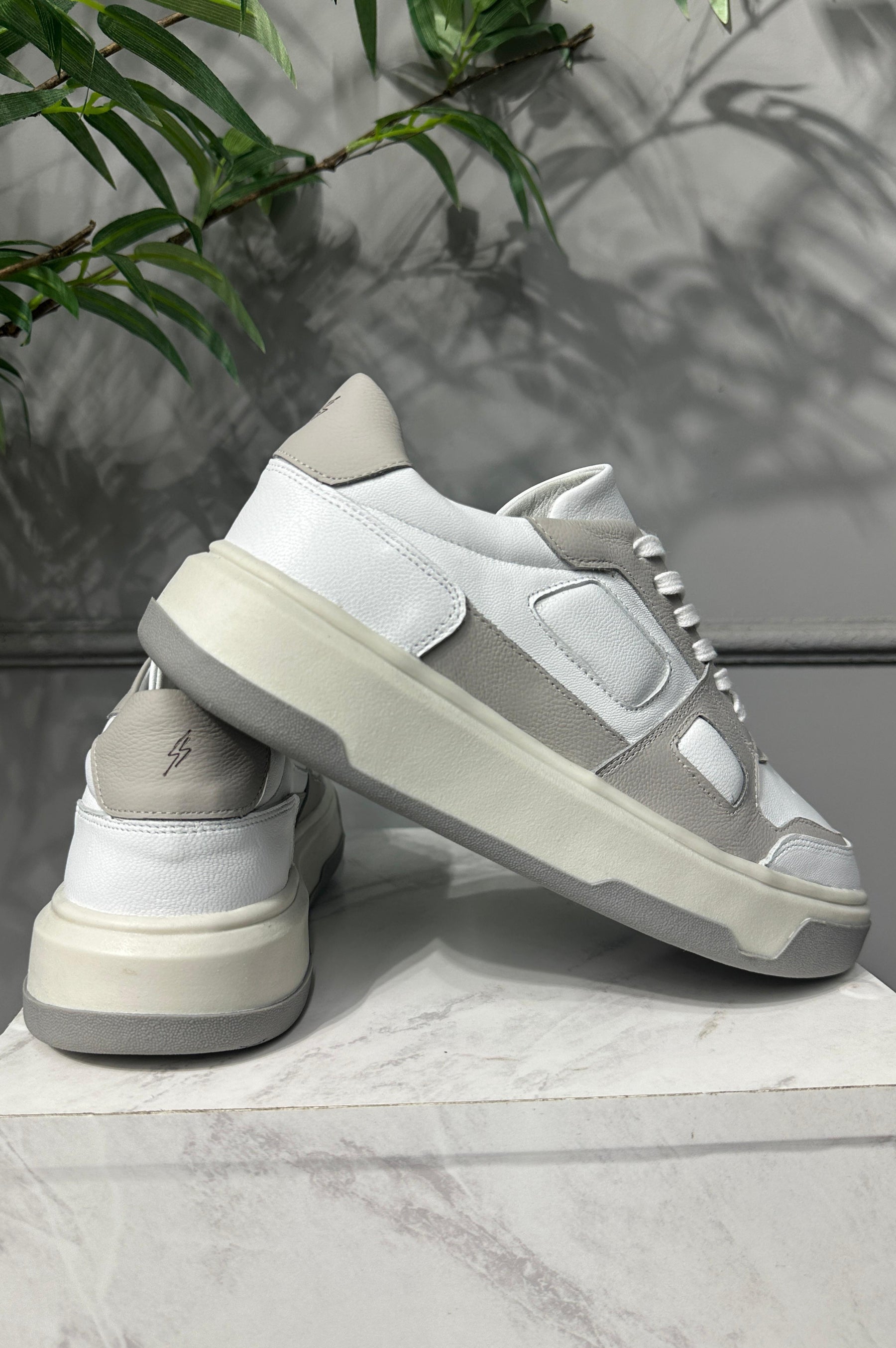 Calçado Sneaker Lennox Branco/Cinza