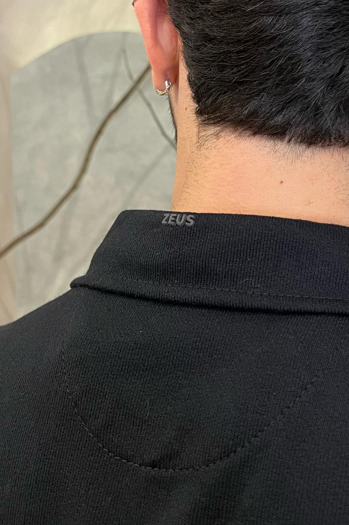 Camisa Polo Gola V Preto Zeus