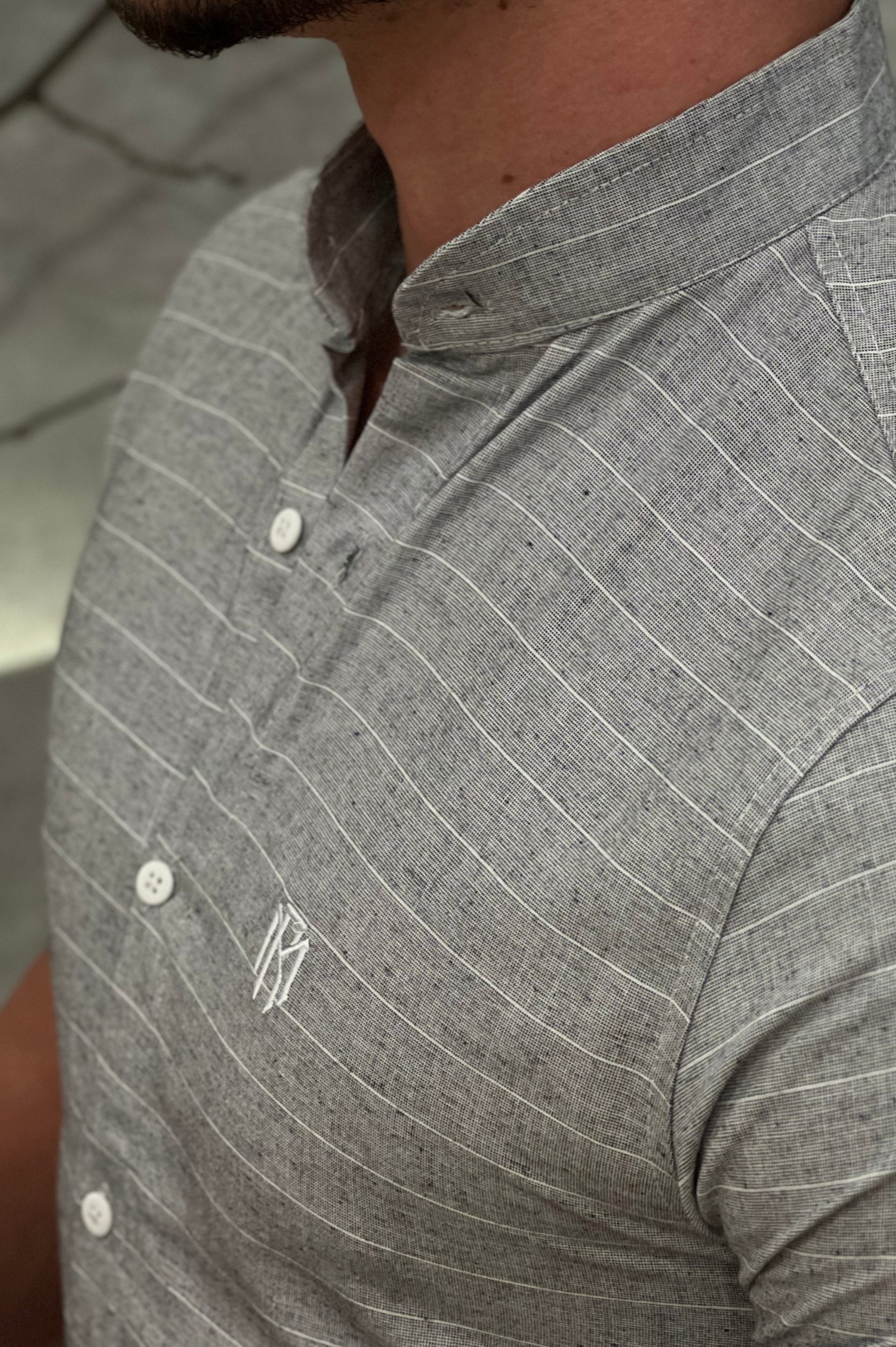 Camisa Raveman Cinza Zeus
