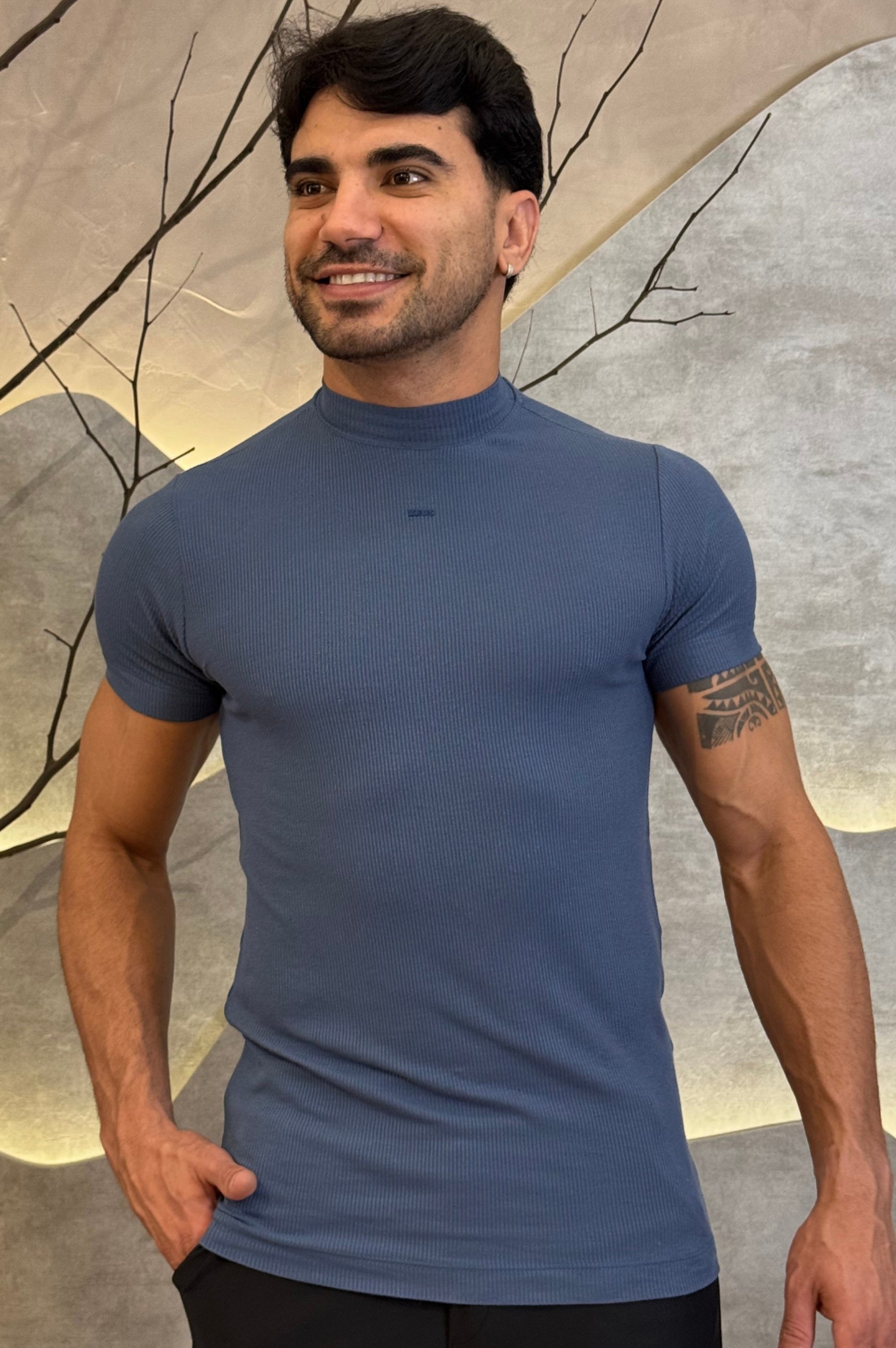 Camisa Ravena Gola Média Zeus
