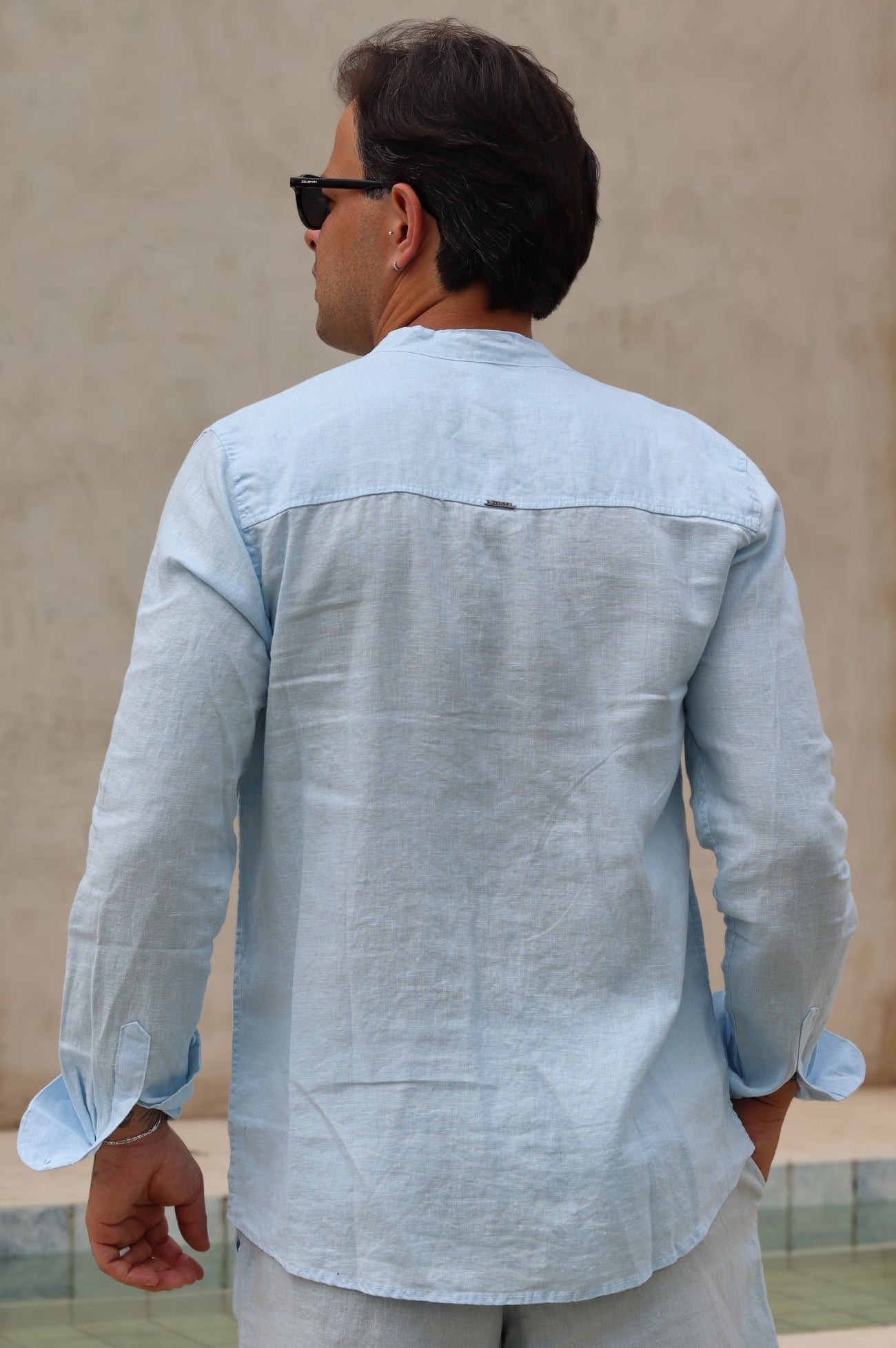 Camisa Social 100% Linho Gola Padre Zeus
