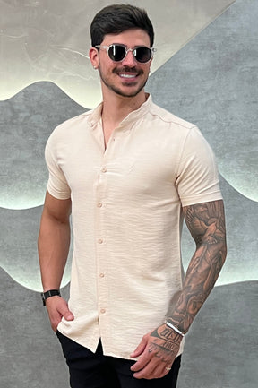 Camisa Viscolinho Areia Gola Padre Zeus