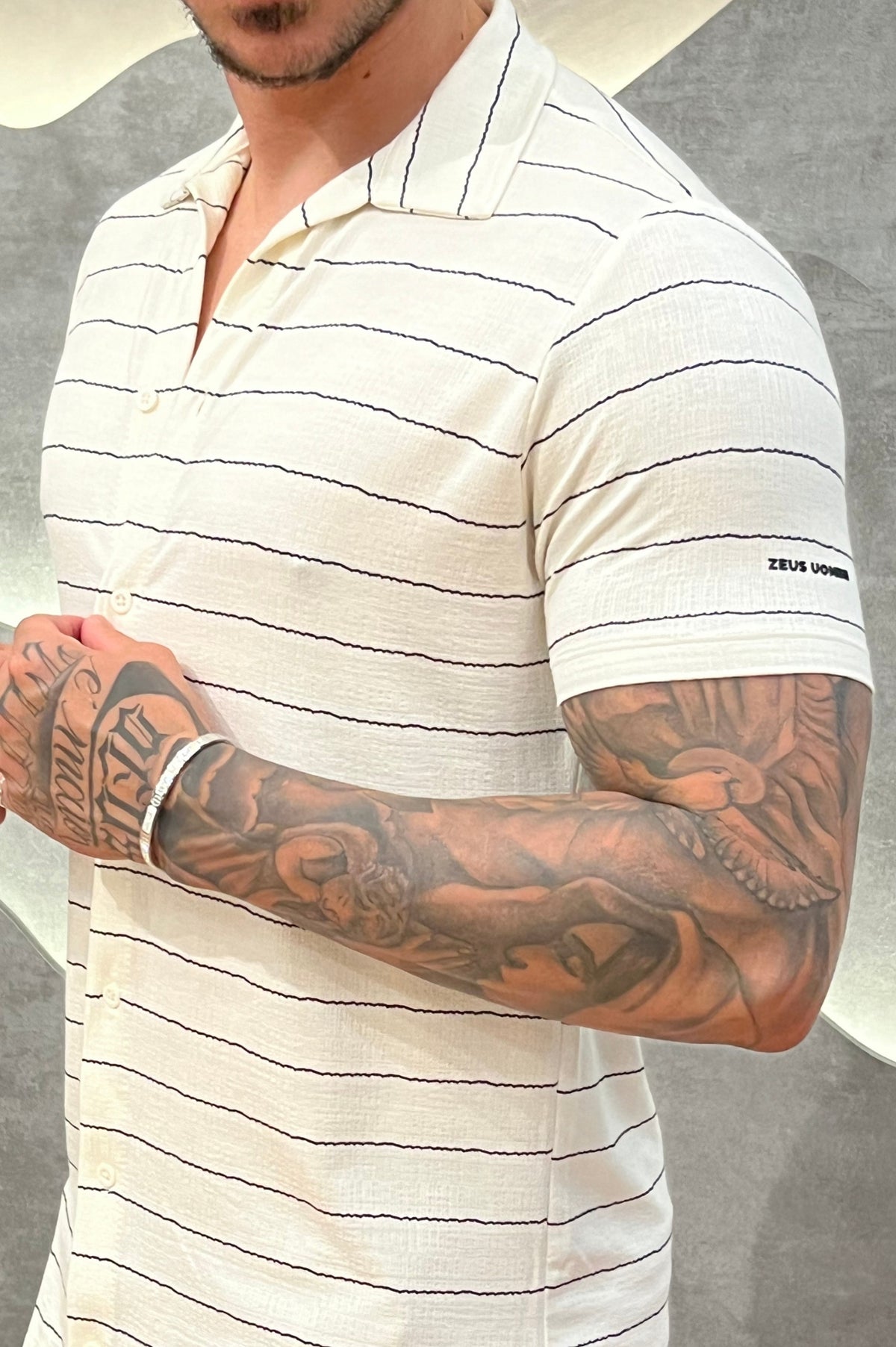 Camisa Viscose Sarjada Branco e Preto com Elastano Zeus
