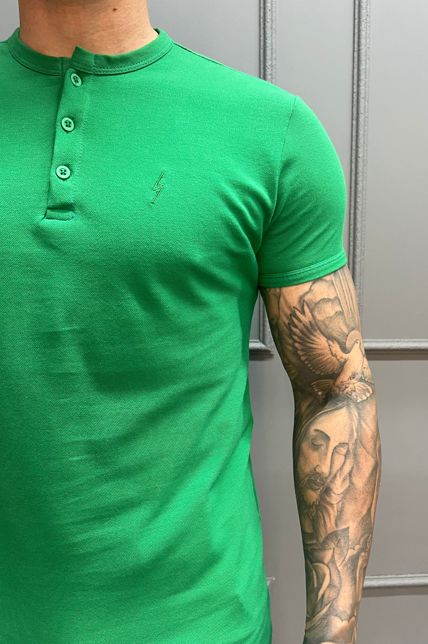 Camisa Gola Henley
