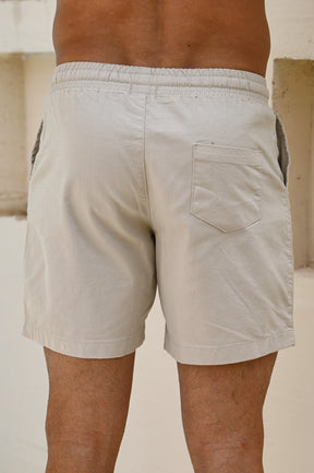 Short em Sarja