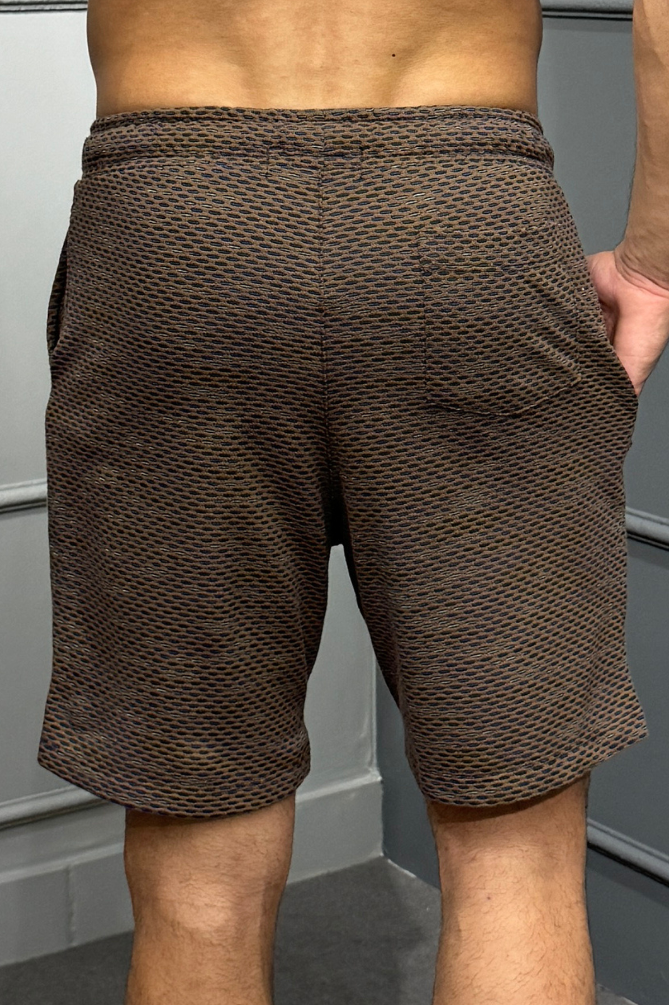 Short Futurista Zeus