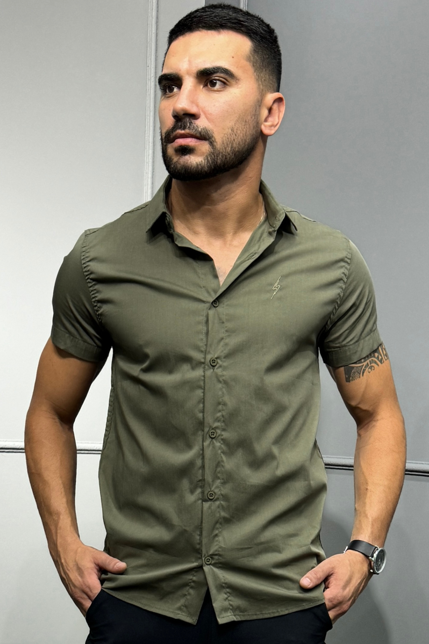 Camisa Social Manga Curta Zeus Verde